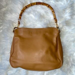 Grace Leather Handbag with Wooden Handle
